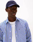 casquette-tommy-hilfiger-homme-marine-porte