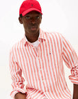casquette-tommy-hilfiger-unisexe-rouge-porte