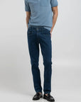 jean-replay-homme-bleu-porte