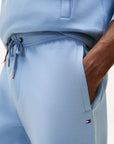 pantalon-jogging-tommy-hilfiger-bleu-homme-zoom