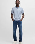 polo-boss-homme-bleu-porte