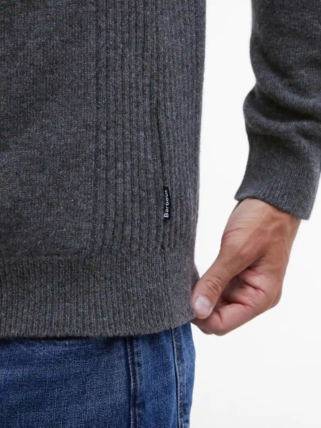 pull-demizip-homme-barbour-mkn0837gy53-detail