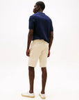 short-tommy-hilfiger-homme-beige-dos-porte