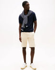 short-tommy-hilfiger-homme-beige-porte