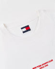 tshirt-tommy-jeans-blanc-detail
