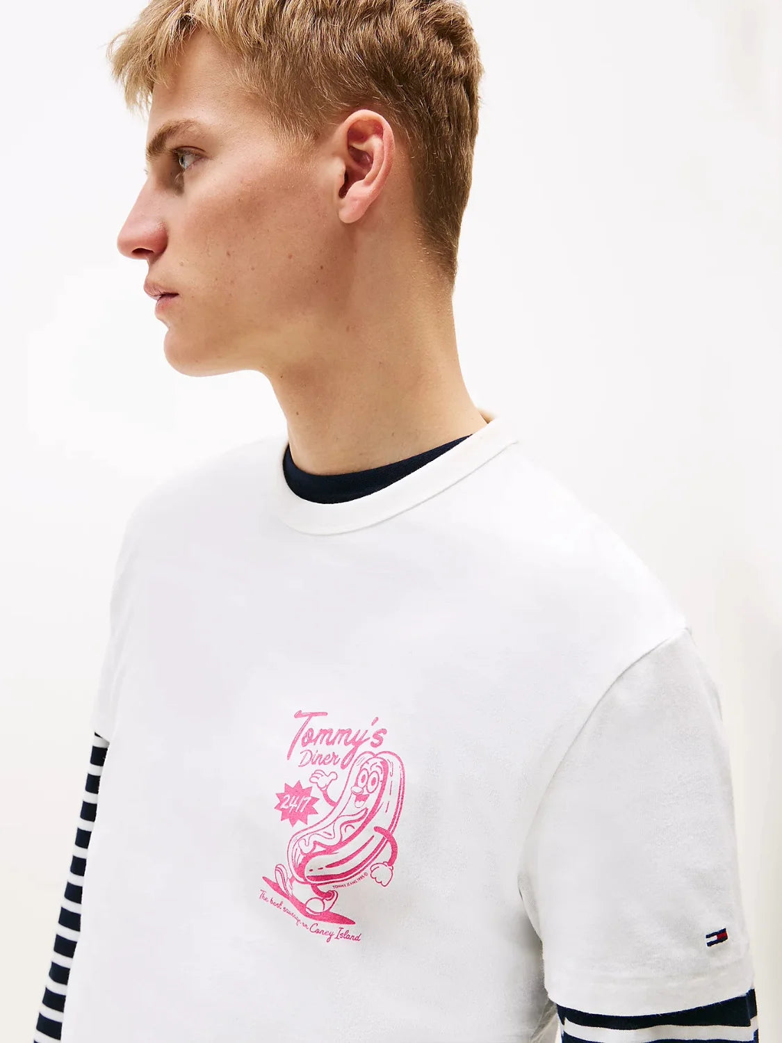 tshirt-tommy-jeans-homme-blanc-zoom