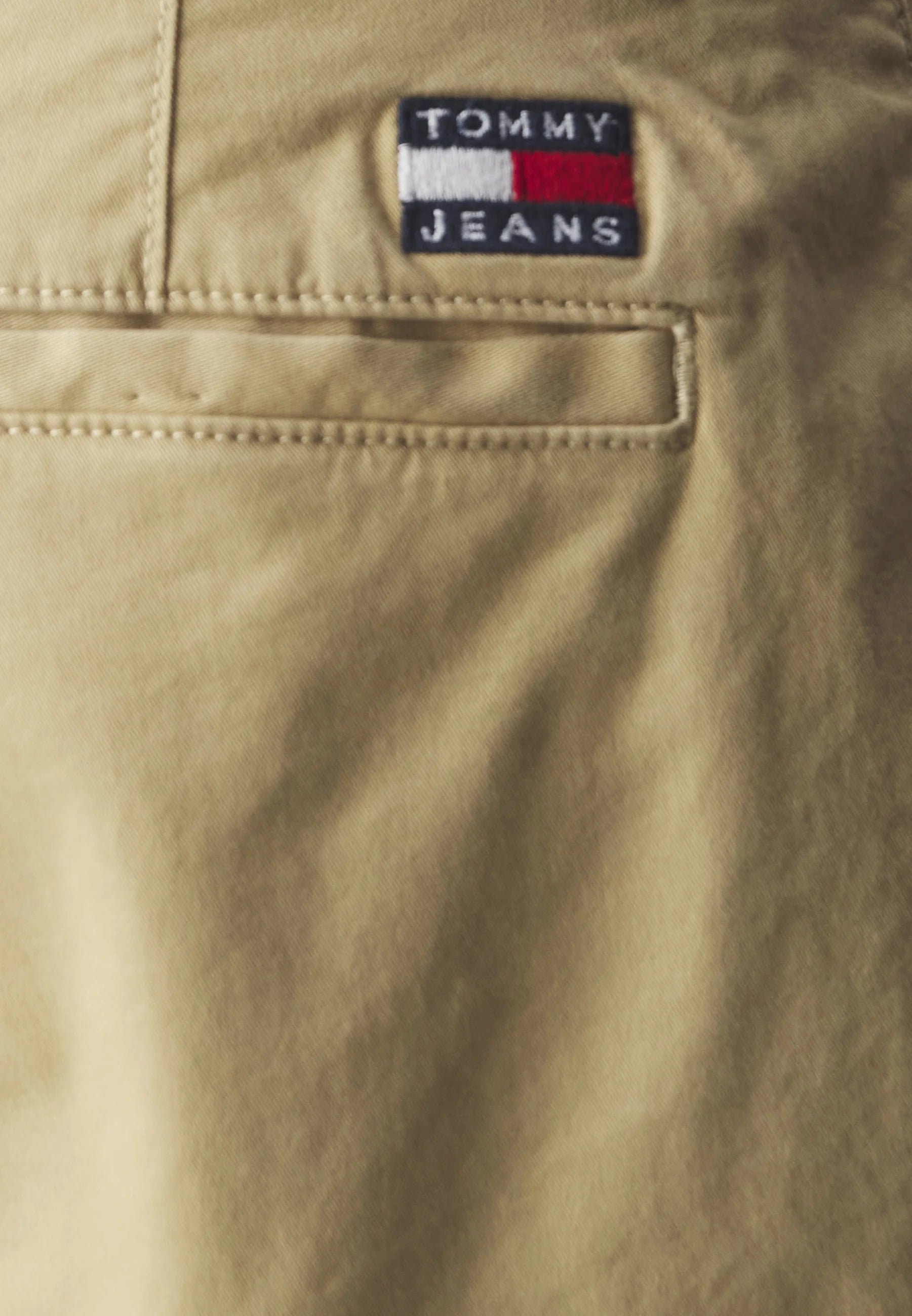 Bermuda homme Tommy Jeans beige stretch | Georgespaul