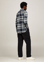 Afbeelding in Gallery-weergave laden, Chemise à carreaux homme Tommy Jeans noire en coton bio | Georgespaul
