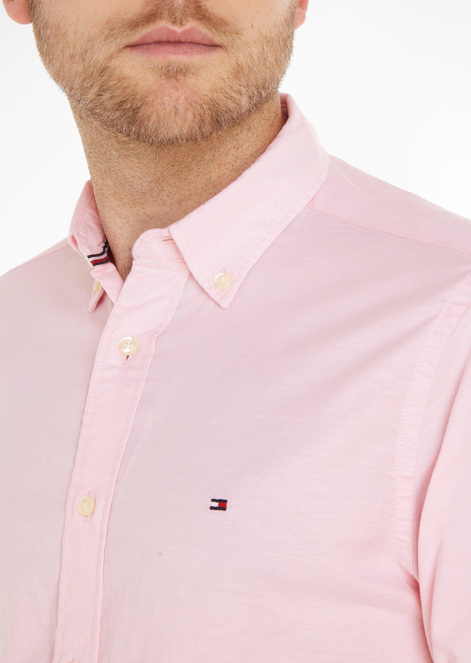 Chemise Tommy Hilfiger rose en coton bio stretch - Georgespaul