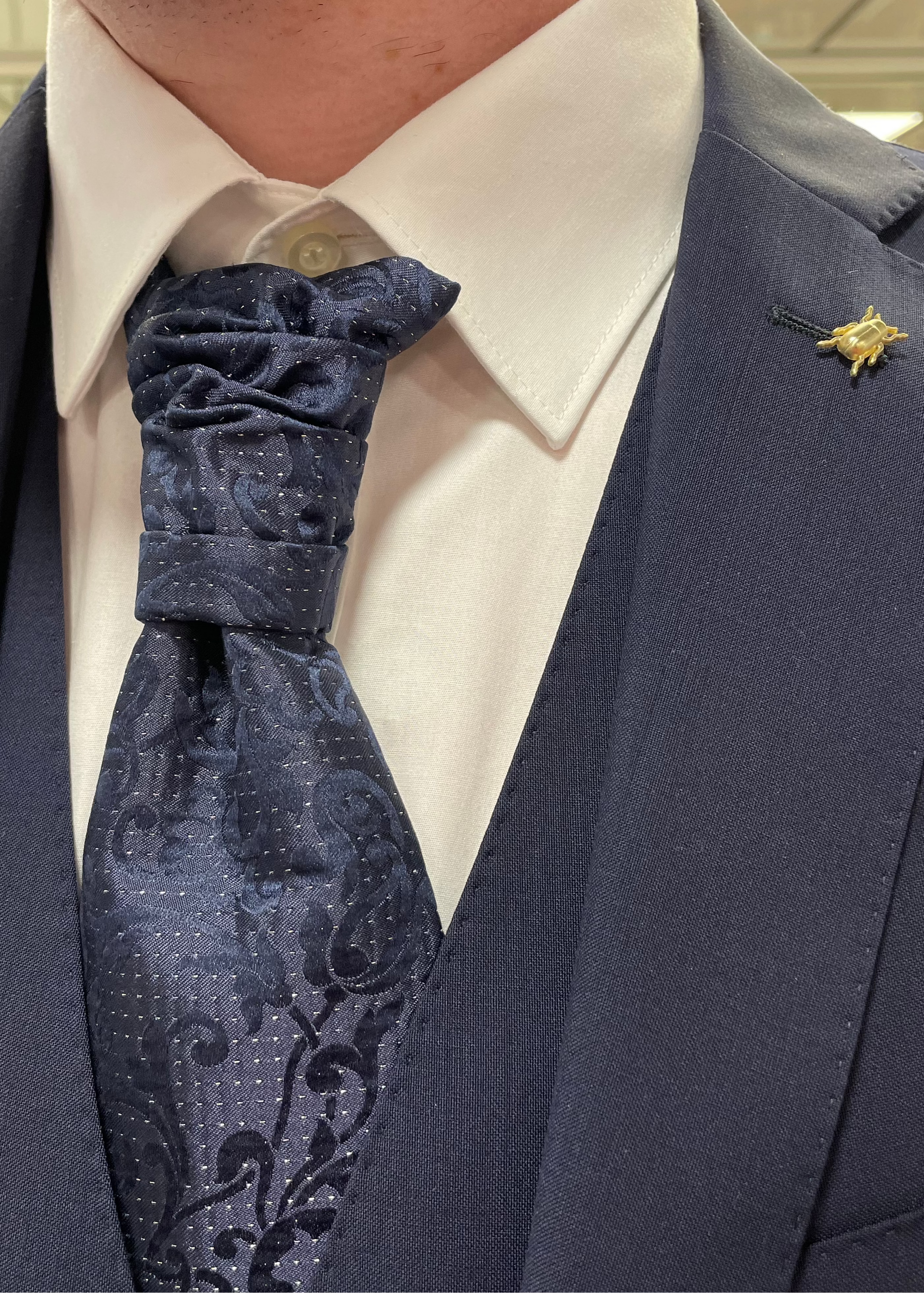 Costume 3 pièces Corneliani marine pour homme | Georgespaul