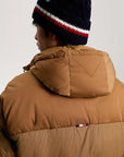 Doudoune à capuche Tommy Hilfiger marron - Georgespaul