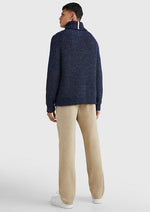 Laden Sie das Bild in den Galerie-Viewer, Pantalon chino Tommy Hilfiger beige en coton bio stretch | Georgespaul
