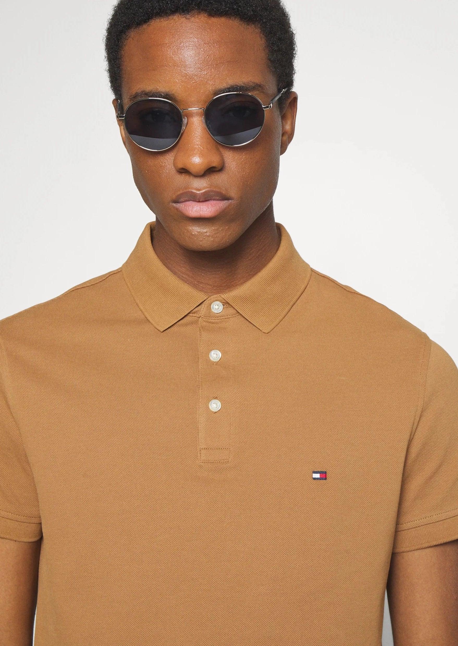 Polo Tommy Hilfiger ajusté marron en coton bio stretch - Georgespaul