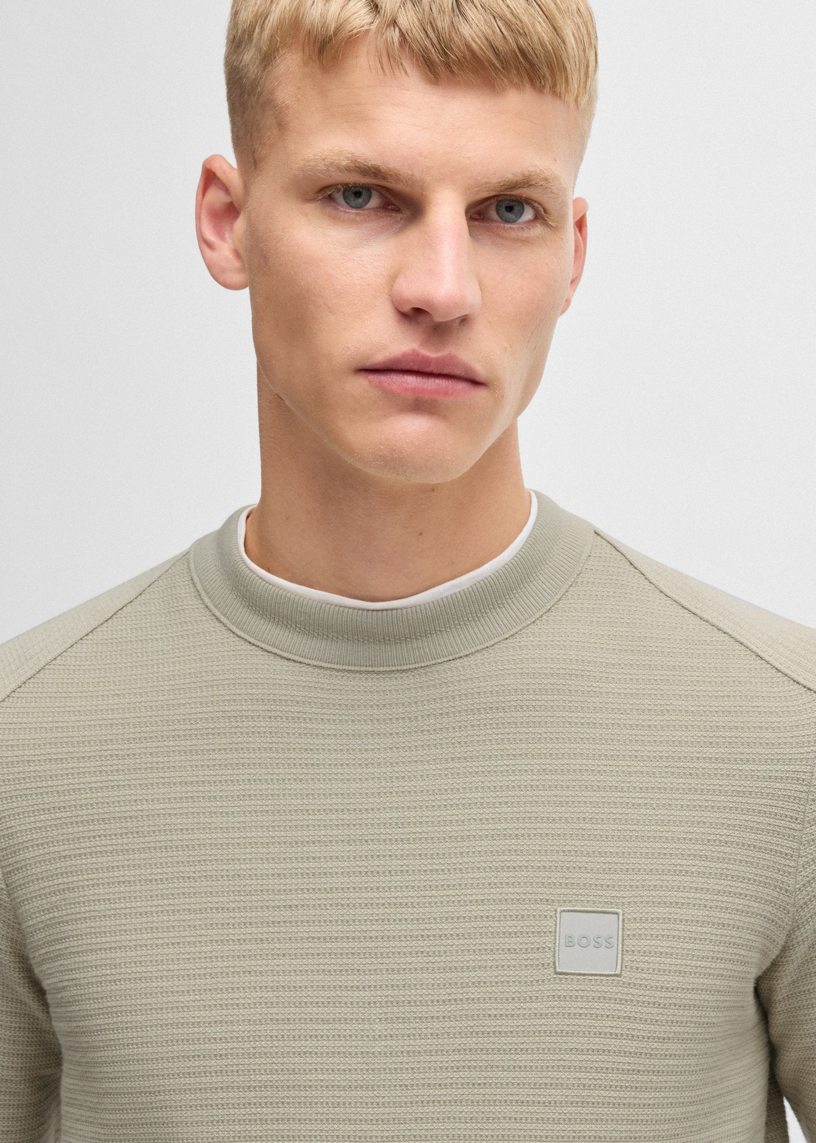 Pull BOSS beige en cachemire pour homme | Georgespaul