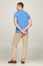 Charger l&#39;image dans la galerie, T-Shirt Tommy Hilfiger ajusté bleu en coton bio stretch
