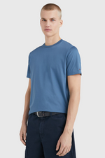 Laden Sie das Bild in den Galerie-Viewer, T-Shirt Tommy Hilfiger bleu en coton
