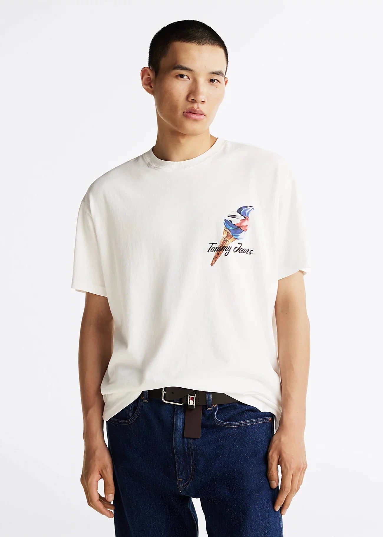 T-Shirt Tommy Jeans blanc pour homme | Georgespaul