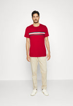 Afbeelding in Gallery-weergave laden, T-Shirt Tommy Hilfiger rouge en coton bio pour homme I Georgespaul
