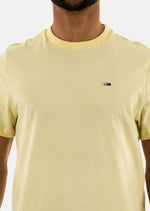 Laden Sie das Bild in den Galerie-Viewer, T-Shirt homme Tommy Jeans ajusté jaune en coton bio | Georgespaul
