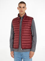 Afbeelding in Gallery-weergave laden, Doudoune sans manches homme Tommy Hilfiger bordeaux | Georgespaul
