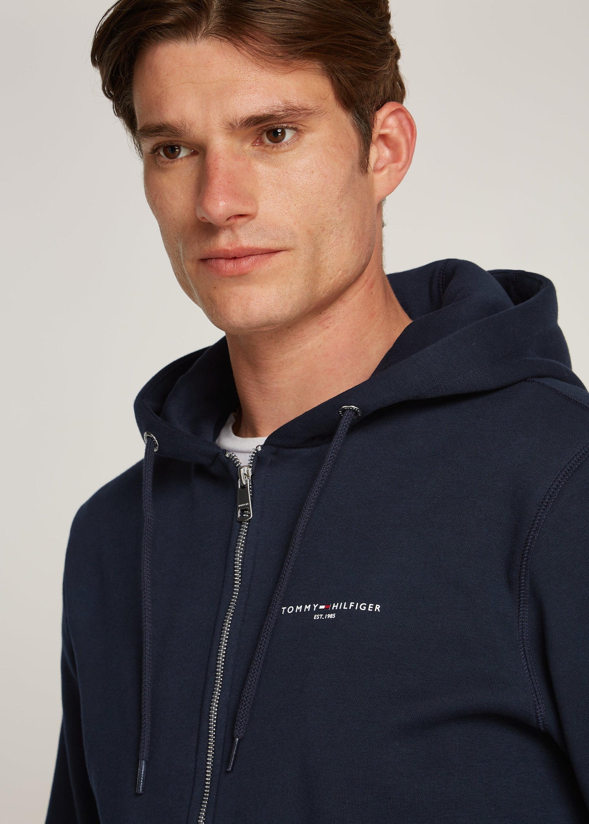 Sweat zippé Tommy Hilfiger marine pour homme | Georgespaul