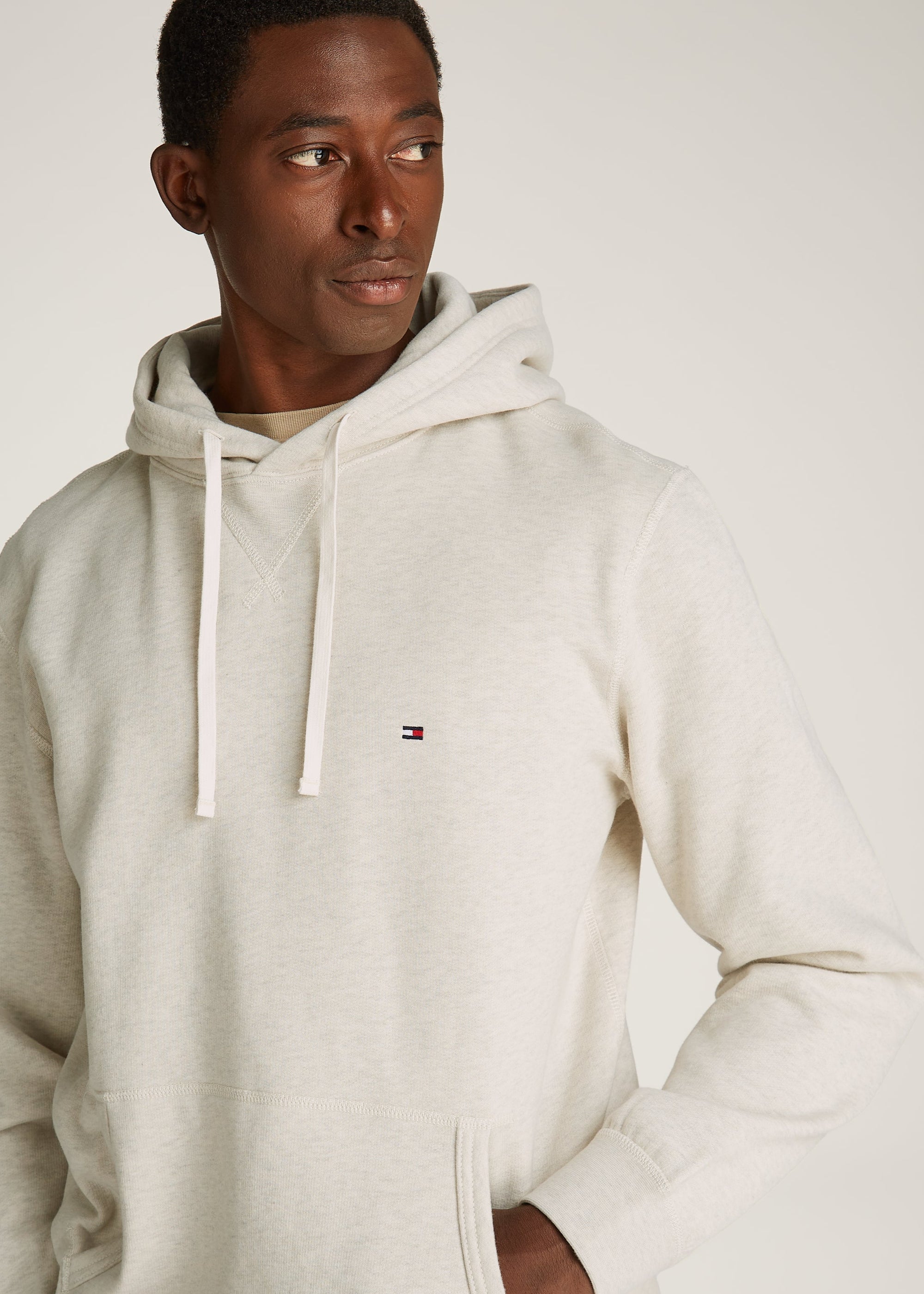 Sweat à capuche Tommy Hilfiger beige pour homme | Georgespaul