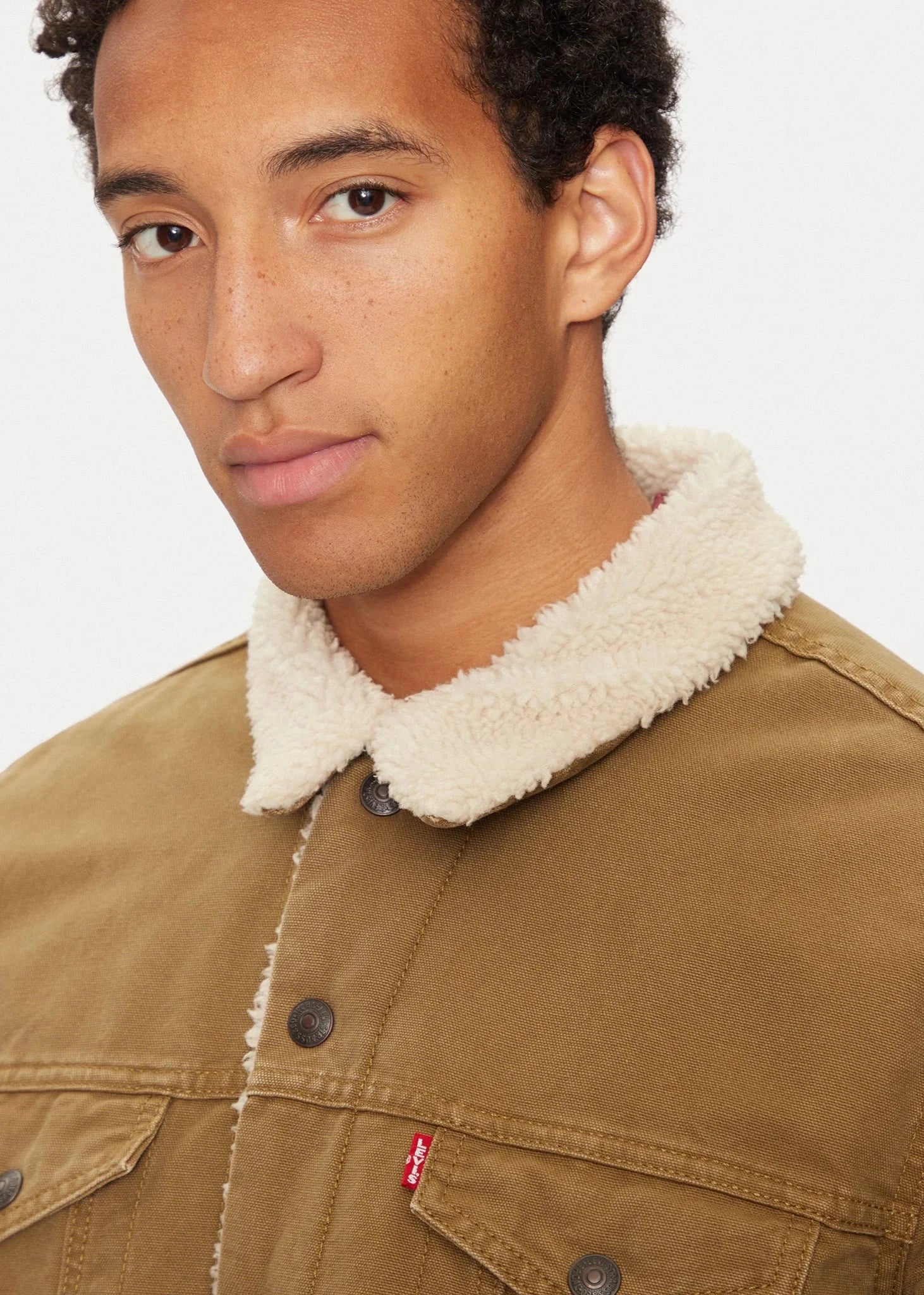 Veste Sherpa Levi's® beige pour homme | Georgespaul