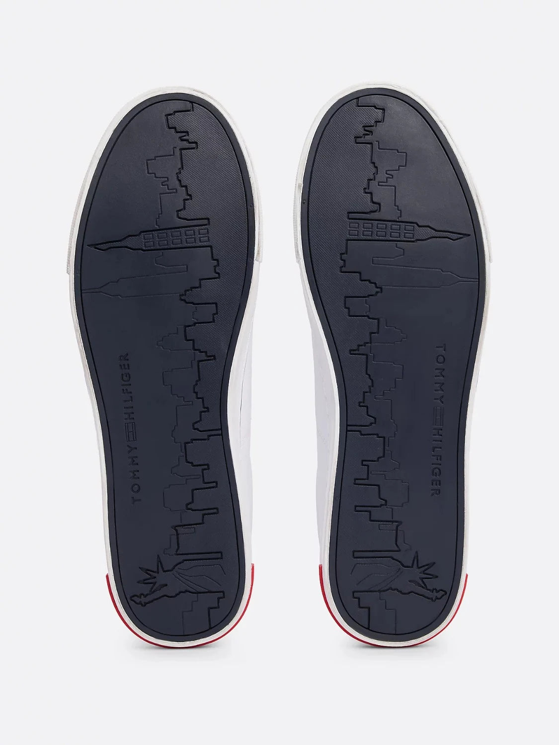 baskets-homme-tommy-hilfiger-FM0FM04047YBR-dessous