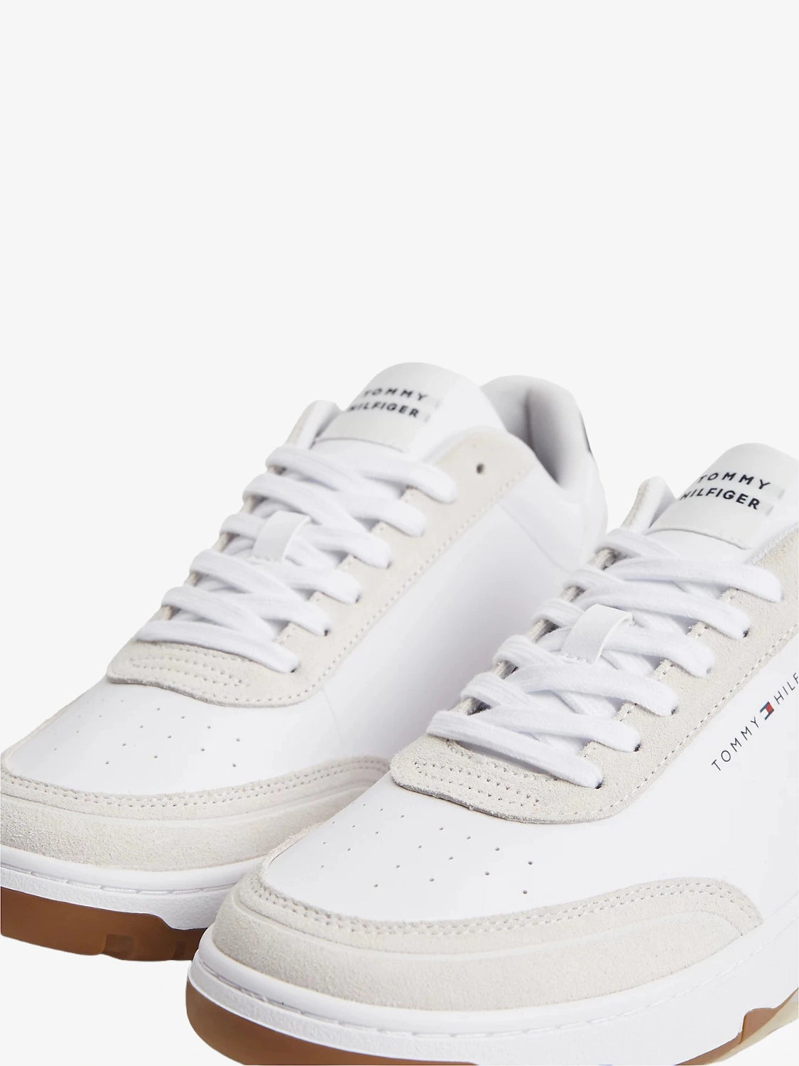 baskets-tommy-hilfiger-blanches-homme-cuir-FM0FM058810GZ-zoom