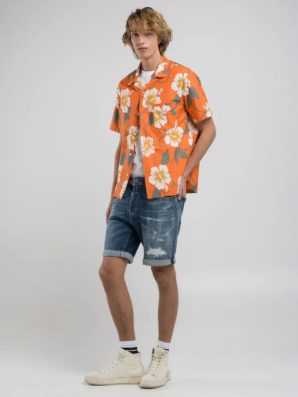 bermuda-replay-homme-jean-bleu-face