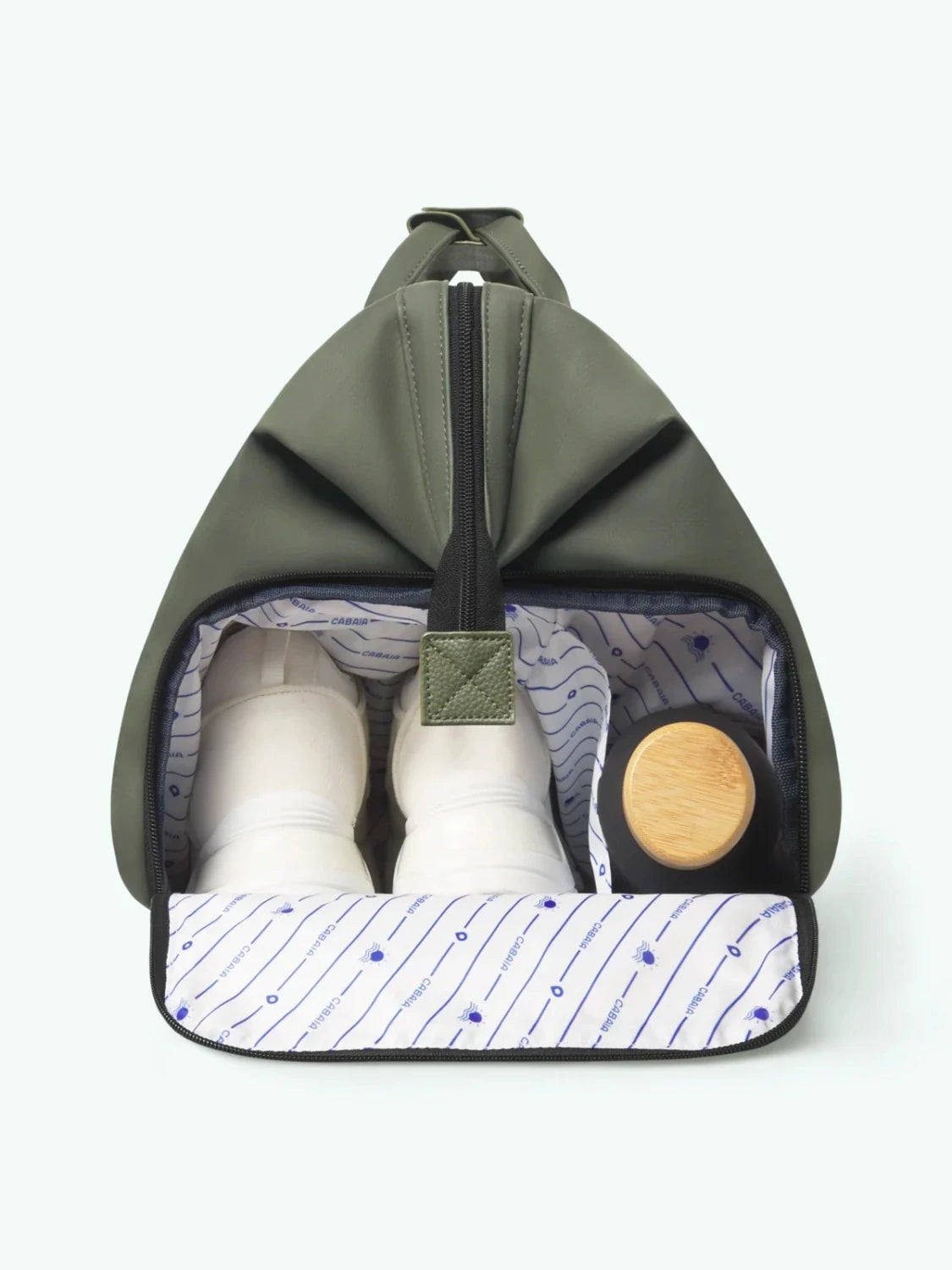 busan-duffle-bag-cabaia-chaussures