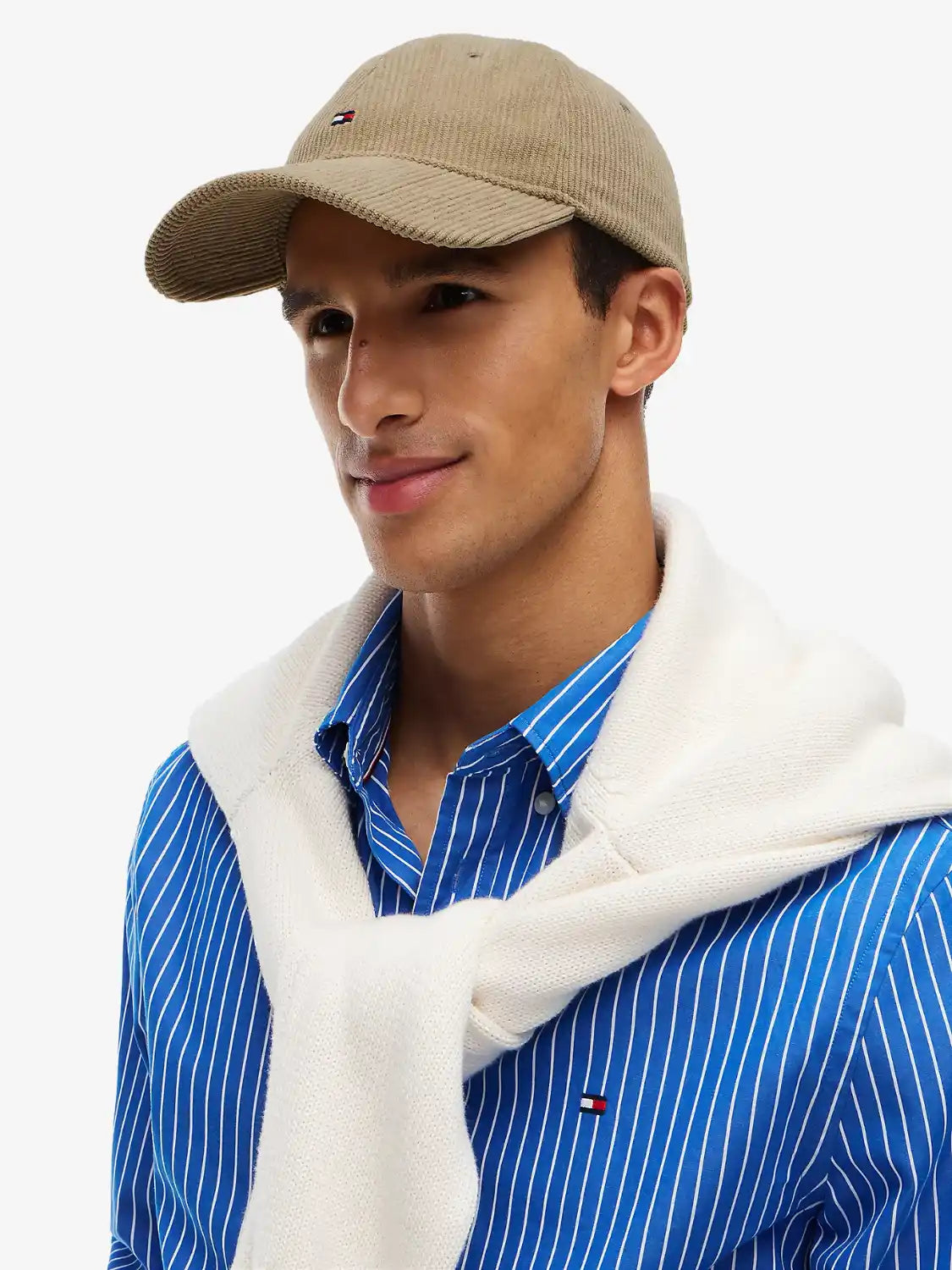 casquette-tommy-hilfiger-marron-porte-am0am14530ag3
