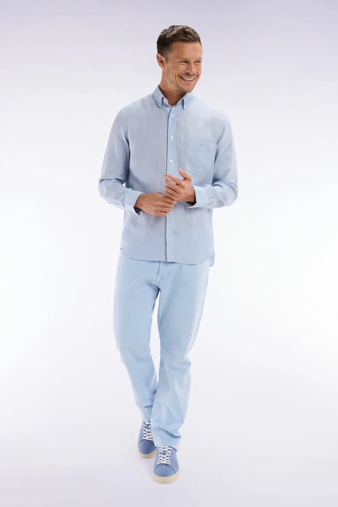 chemise-eden-park-homme-bleu-porte