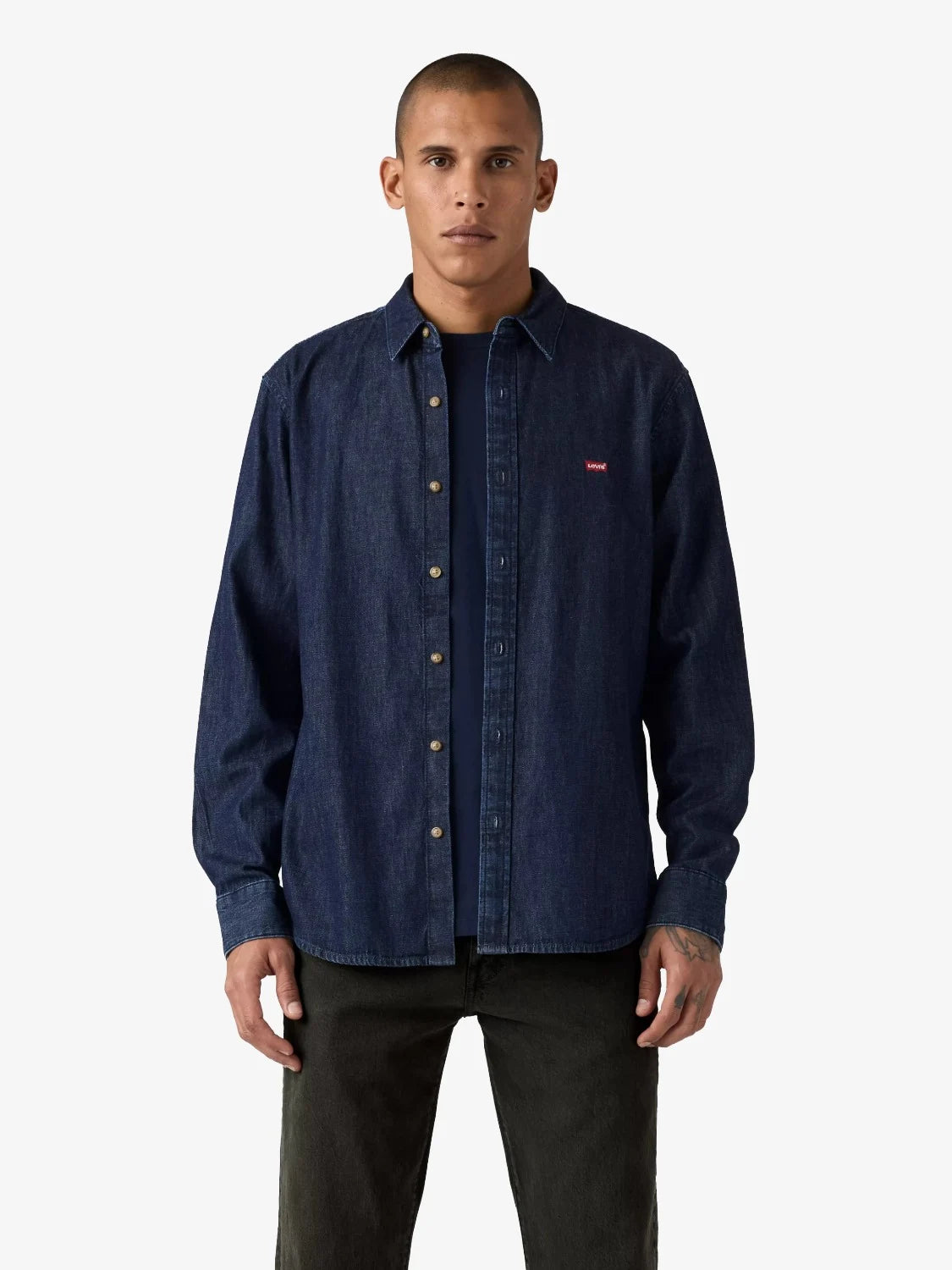 chemise-levis-jean-homme-marine-0085A-0001-porte-face