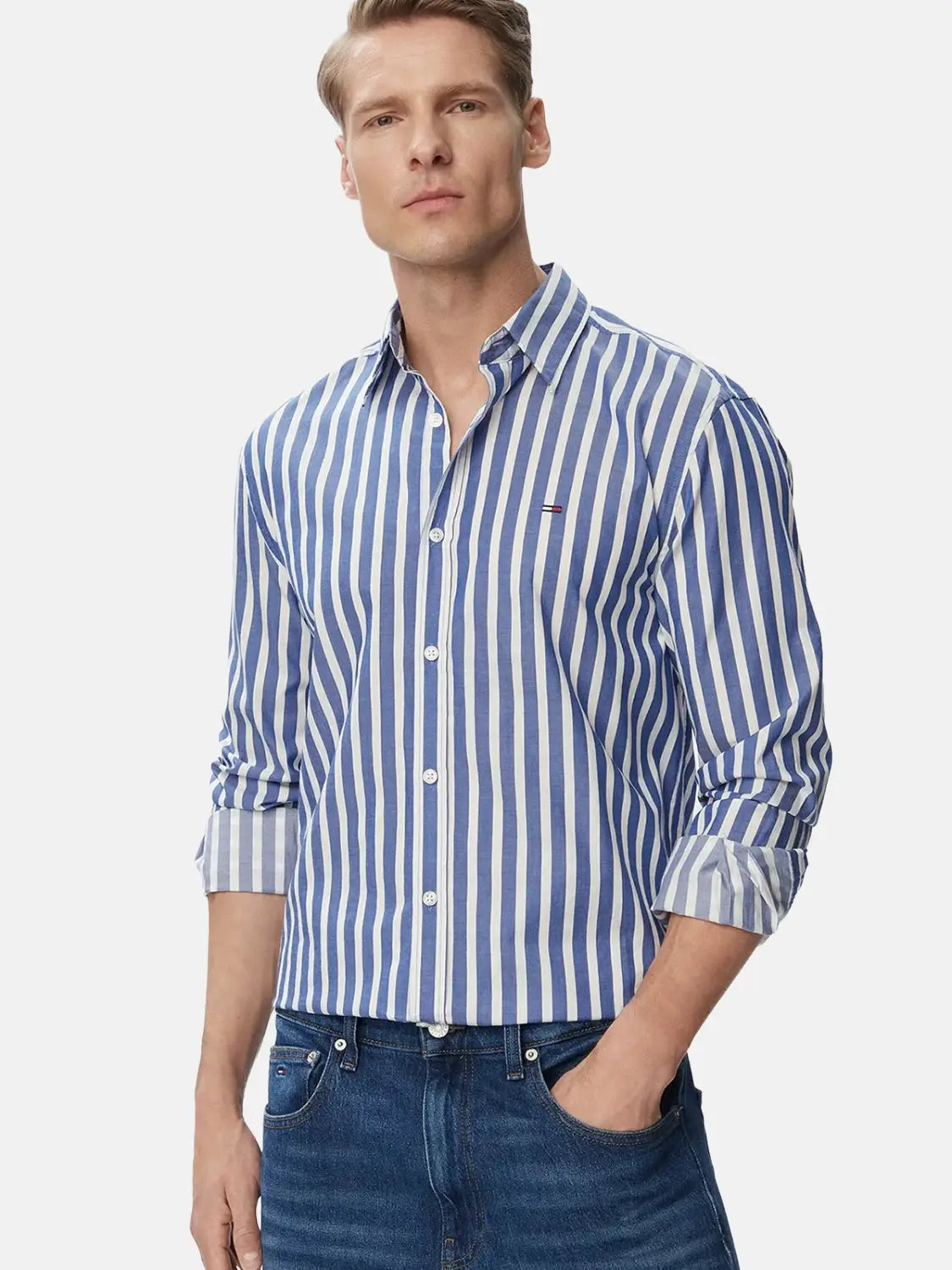 chemise-rayee-tommy-jeans-bleu-face