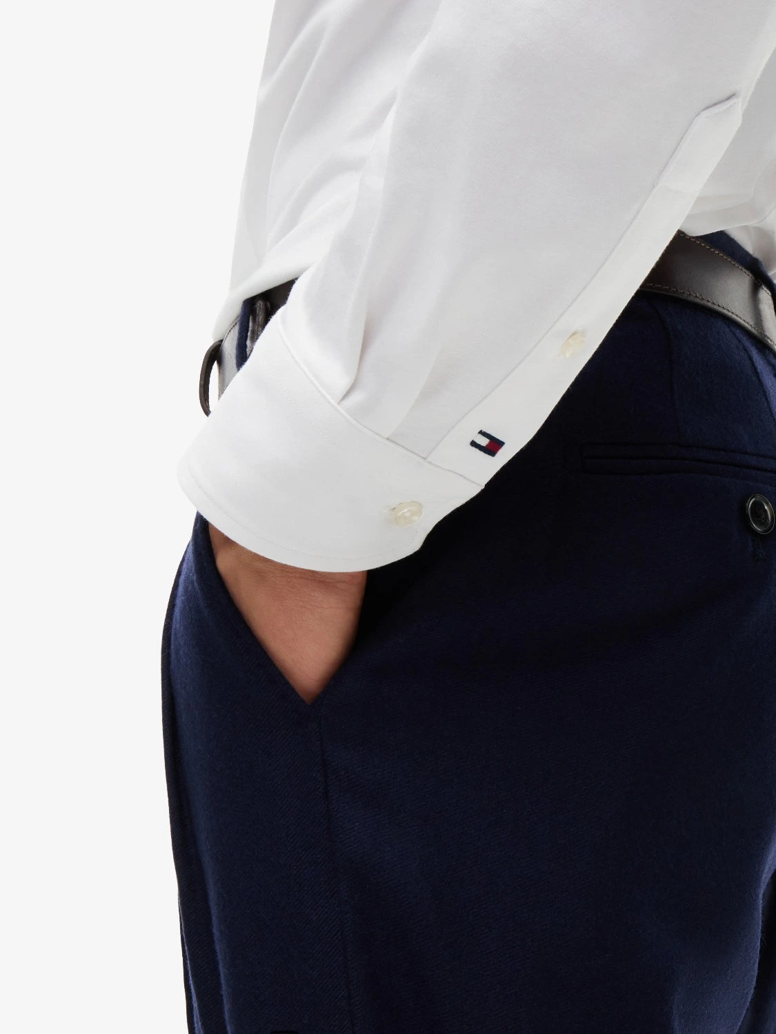 chemise-tommy-hilfiger-blmanche-homme-MW0MW46678YBR-poche