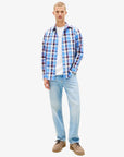 chemises-carreaux-tommy-jeans-homme-DM0DM22791C383-porte