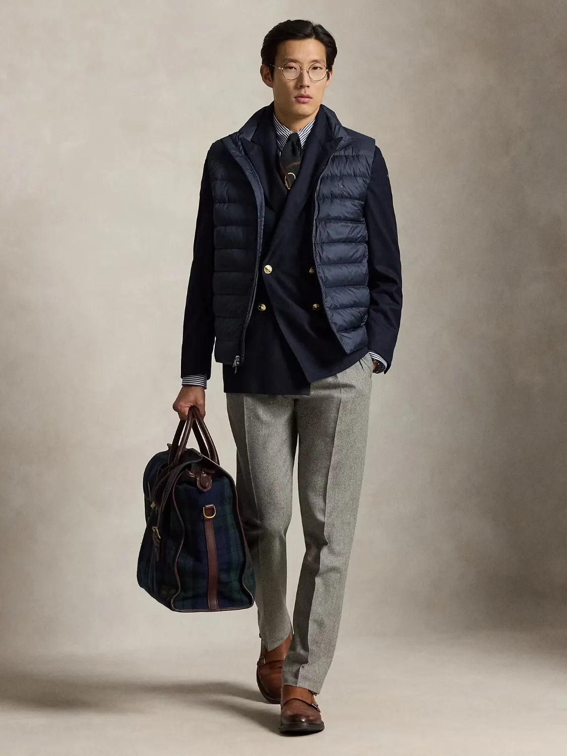 doudoune-sans-manches-ralph-lauren-marine-homme-710B20425002-porte