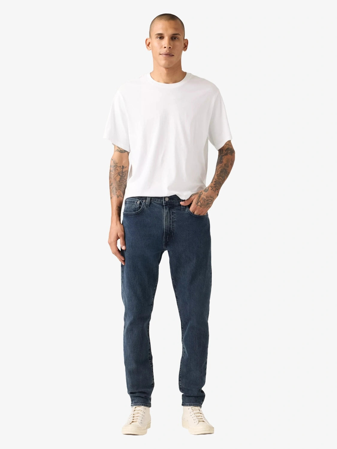 jean-levis-512-homme-288331531-porte