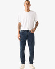 jean-levis-512-homme-288331531-porte