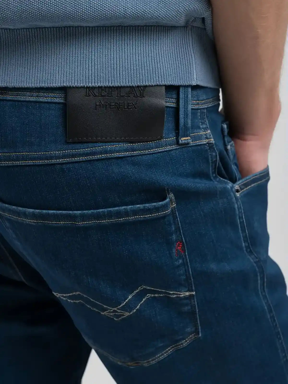 jean-replay-homme-bleu-dos-zoom