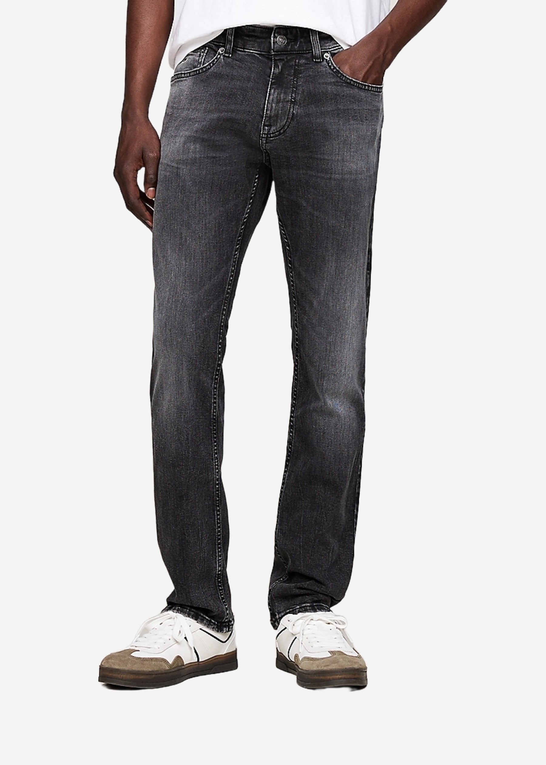 Jean Tommy Jeans noir homme | Georgespaul          