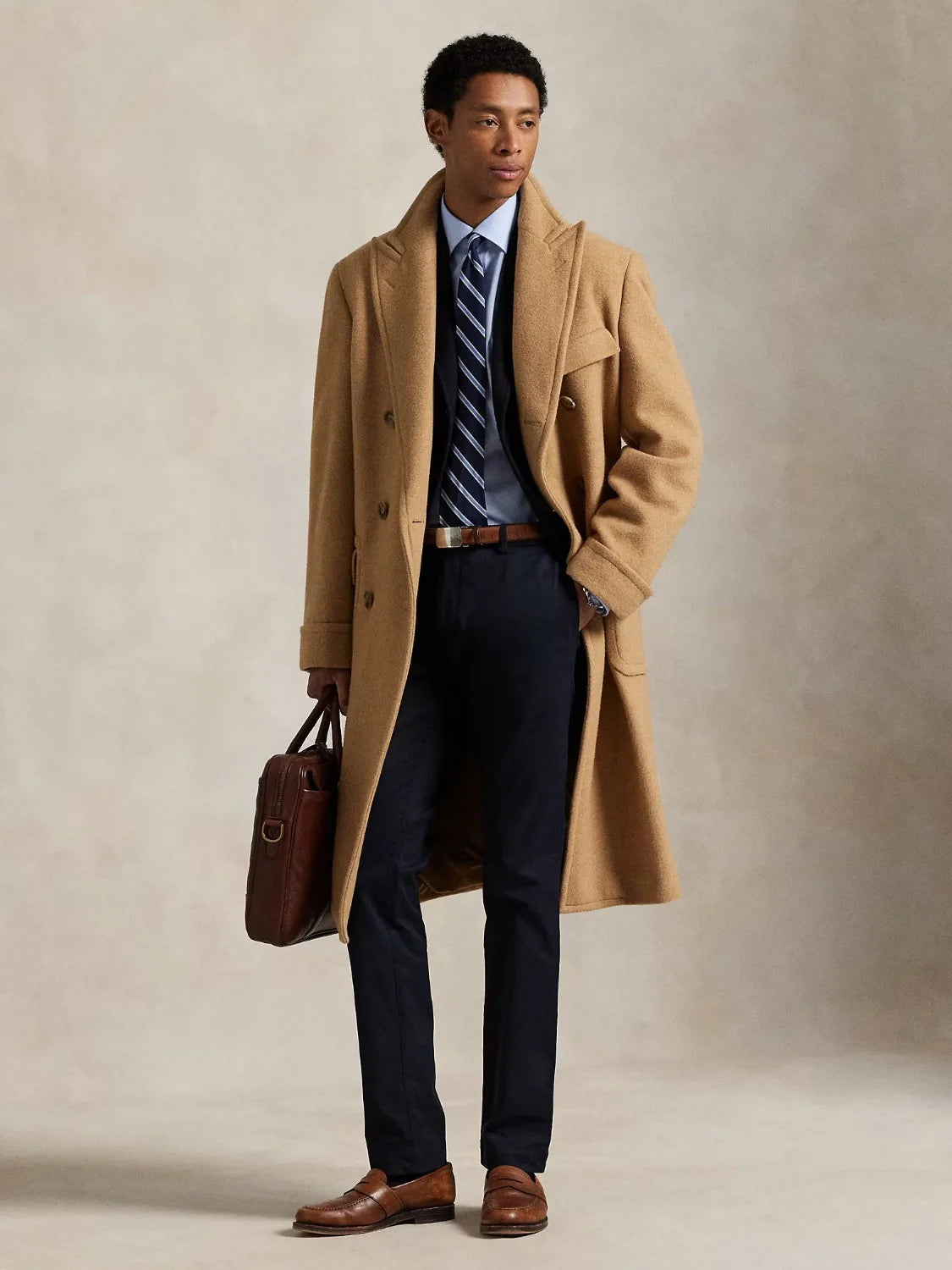 pantalon-chino-ralph-lauren-marine-porte
