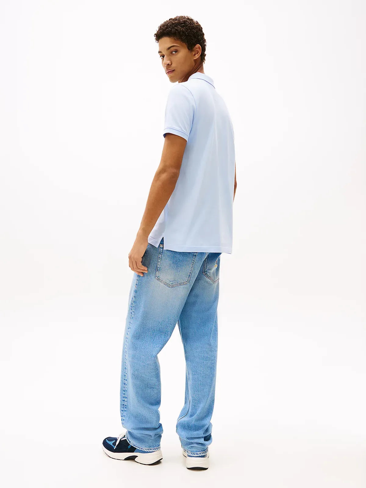 polo-tommyjeans-homme-bleu-dos