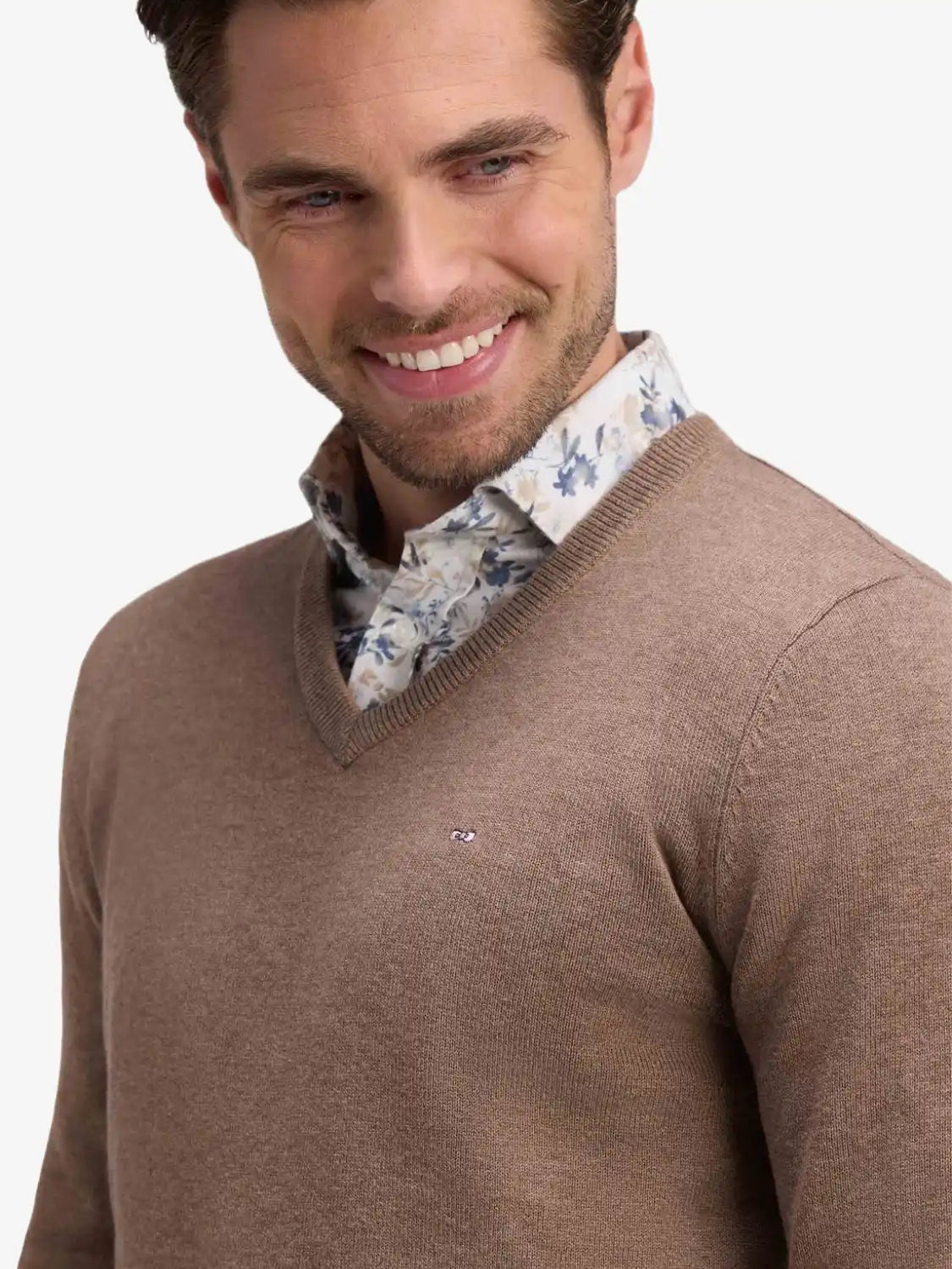 pull-col-v-eden-park-marron-homme-H26MAIPU0003MAC3-zoom