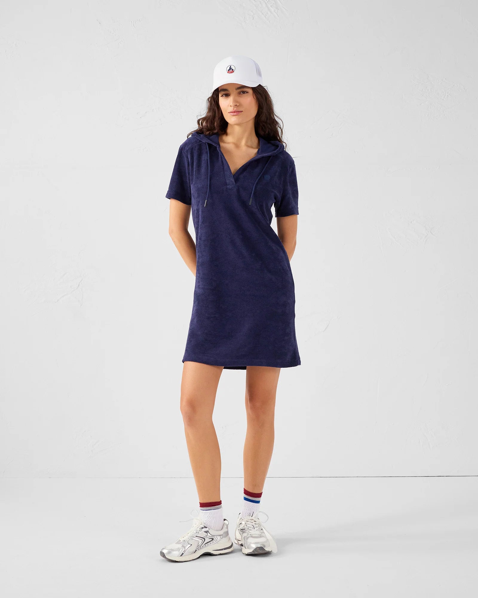 robe-jott-mira-marine-femme-porte