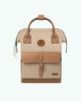sac-dos-adventurer-Kuala-Lumpor-cabaia-devant-pochette