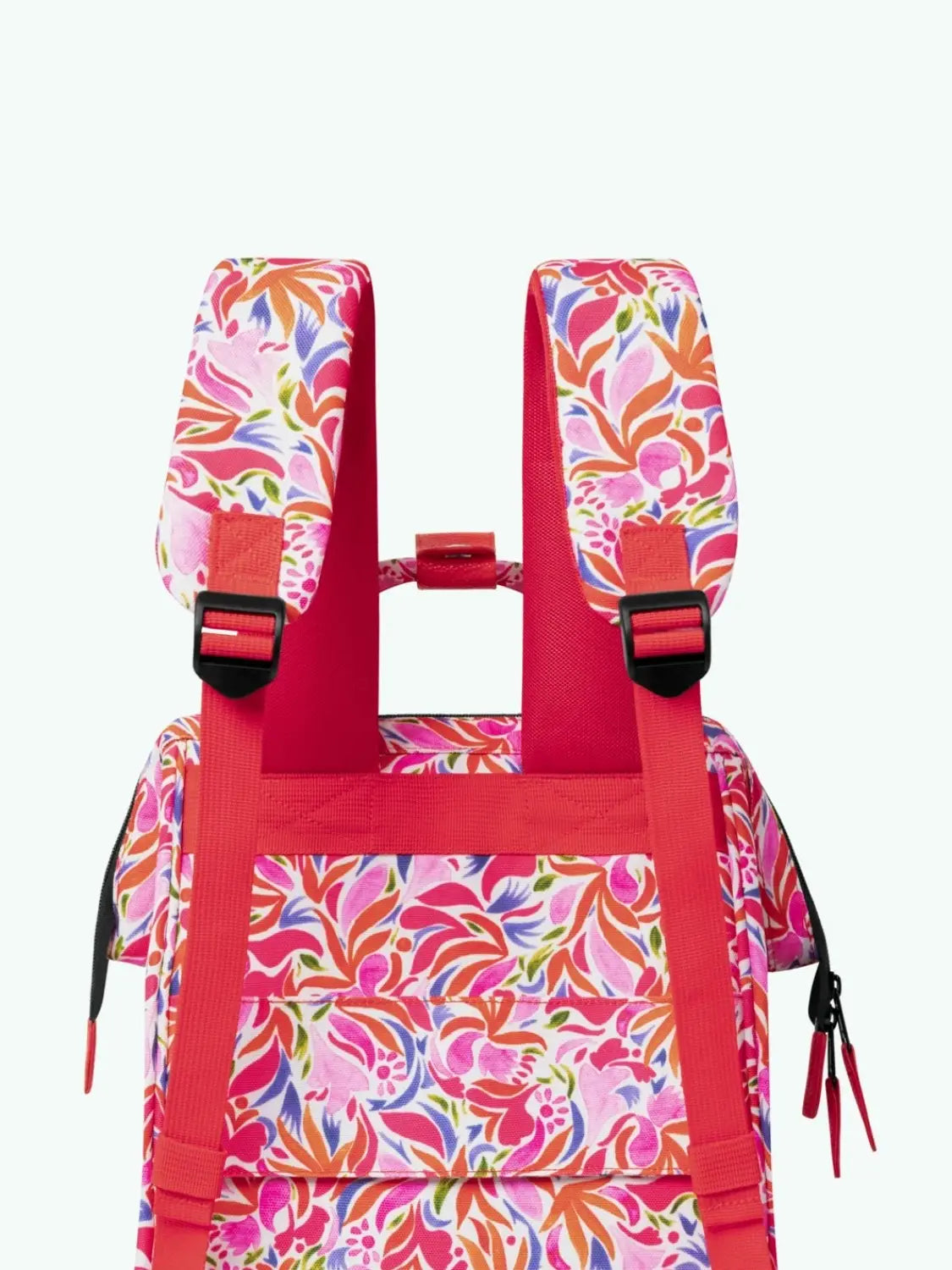 sac-dos-santorini-medium-adventurer-cabaia-ar-bretelles