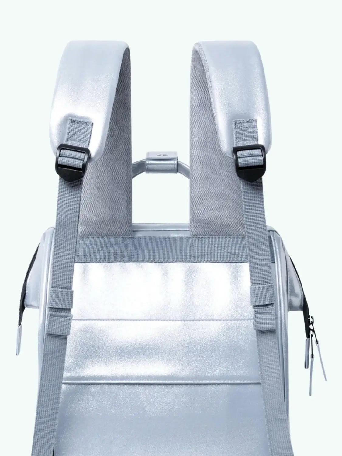 sac-medium-fiji-adventurer-bretelles