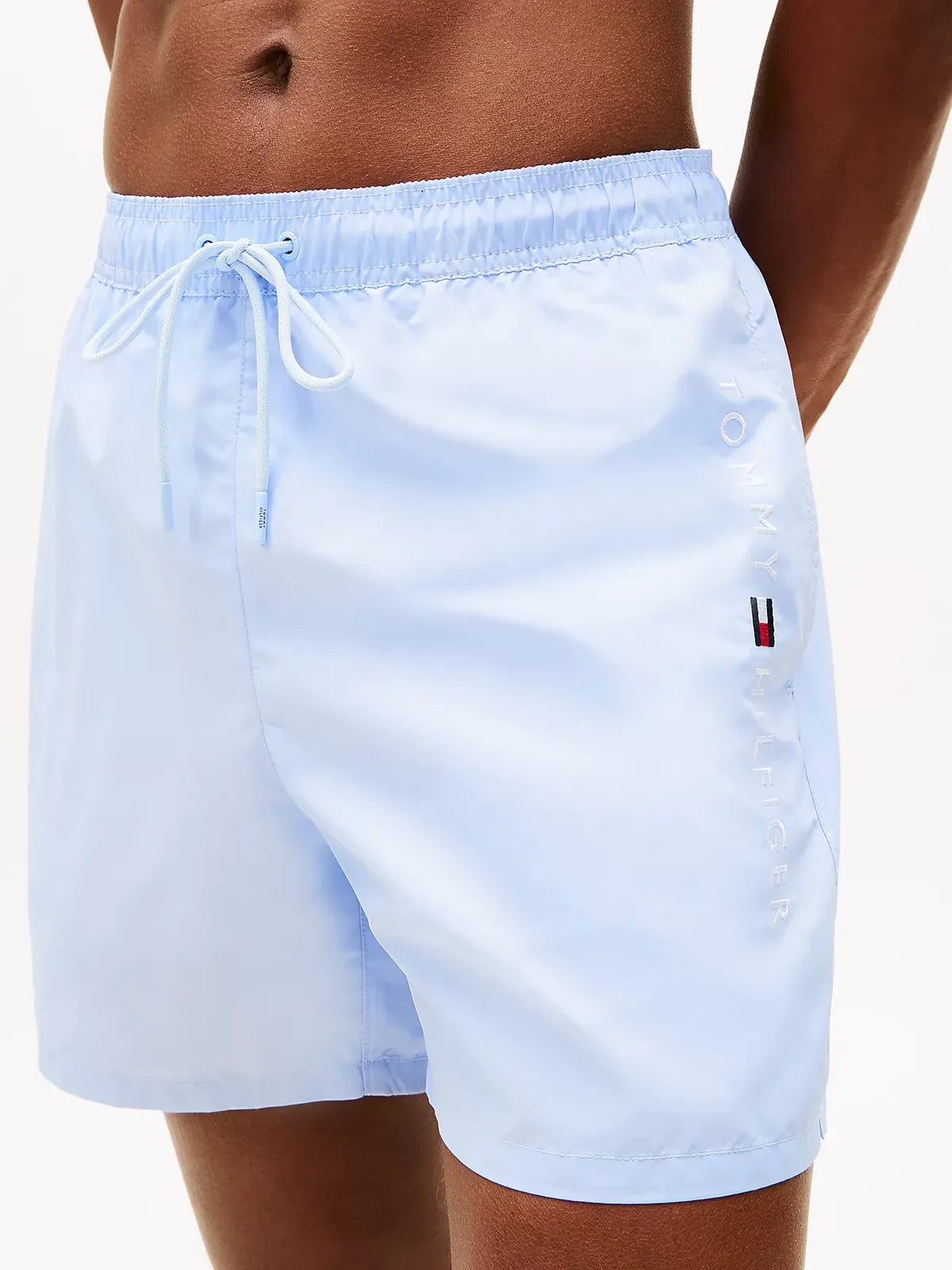 short-de-bain-tommy-hilfiger-homme-bleu-clair-zoom